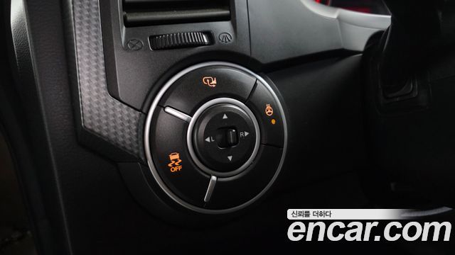 KG Mobility KORANDO 2016 — photo 24