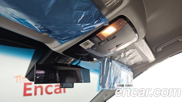 Hyundai Staria 2022 — photo 22