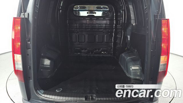 Hyundai Staria 2022 — photo 26
