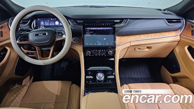 Jeep Cherokee 2023 — photo 10