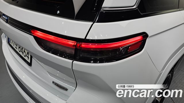 Jeep Cherokee 2023 — photo 9