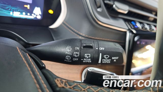 Jeep Cherokee 2023 — photo 28
