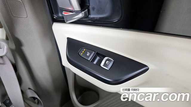 Kia Canival 2022 — photo 25