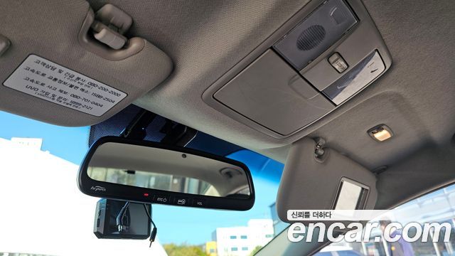 Kia K3 2015 — photo 20