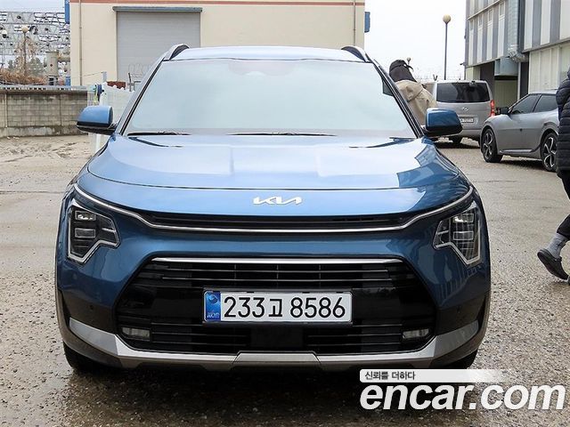 Kia Niro 2022 — photo 1