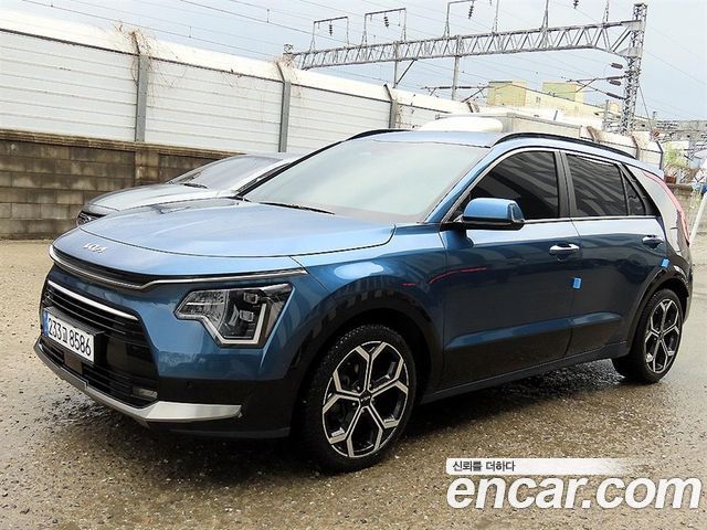 Kia Niro 2022 — photo 2