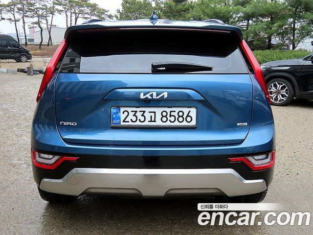 Kia Niro 2022 — photo 4