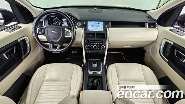 Land Rover Discovery Sport 2016 — photo 7