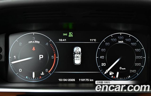 Land Rover Range Rover 2016 — photo 8