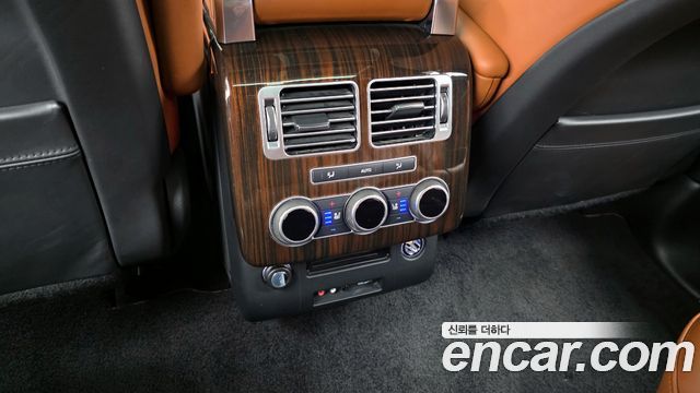 Land Rover Range Rover 2016 — photo 16