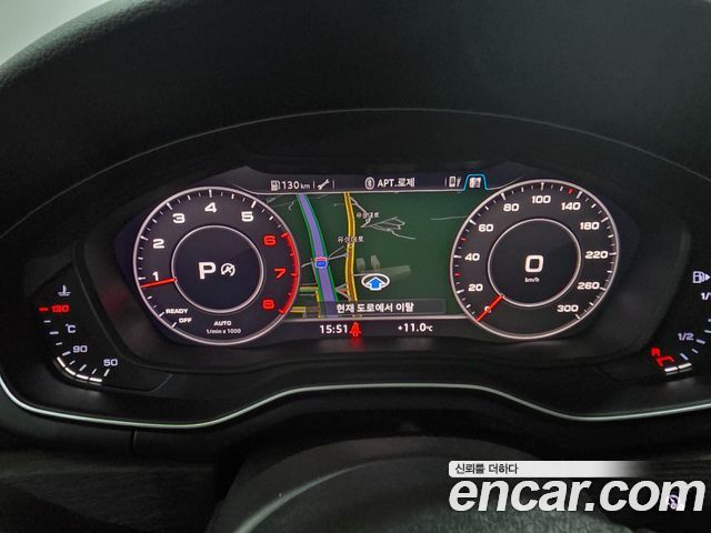 Audi A4 2019 — photo 10