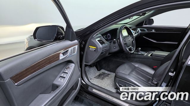 Genesis G80 2018 — photo 13