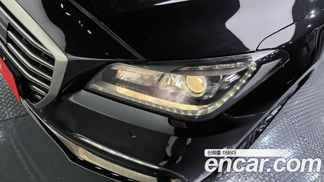 Genesis G80 2018 — photo 8