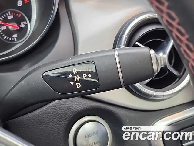 Mercedes-Benz CLA-Class 2017 — photo 8