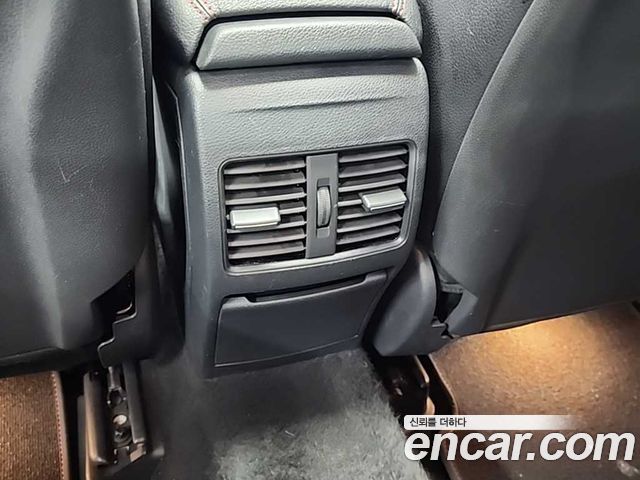 Mercedes-Benz CLA-Class 2017 — photo 13