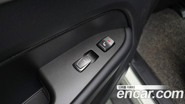 KG Mobility Rexton 2019 — photo 25