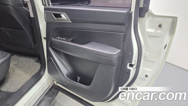 KG Mobility Rexton 2019 — photo 15