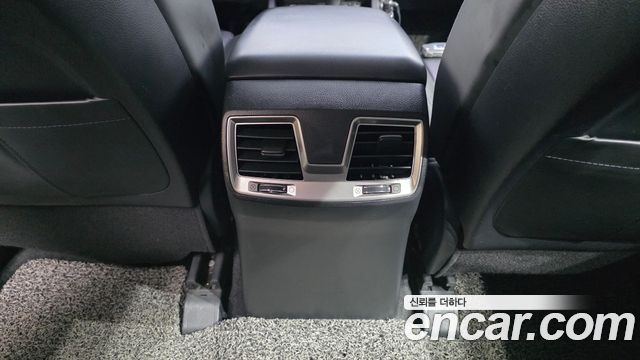 KG Mobility Rexton 2019 — photo 28