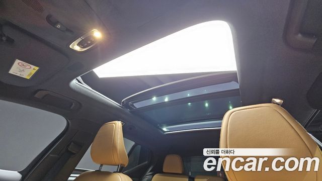 Volvo XC40 2021 — photo 16