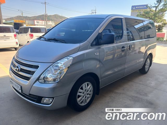 Hyundai Starex 2016 — photo 2