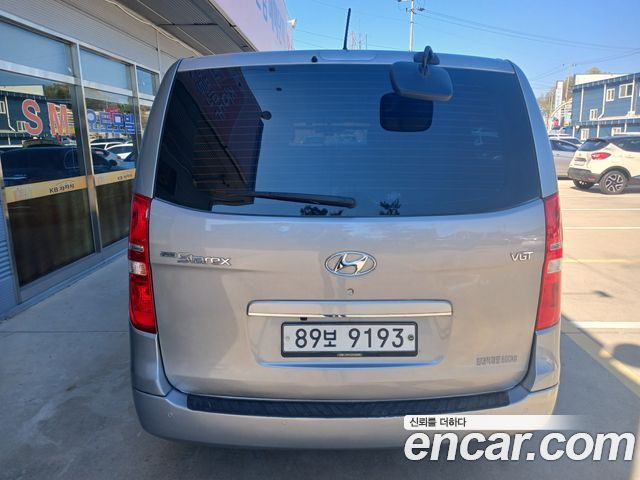 Hyundai Starex 2016 — photo 5