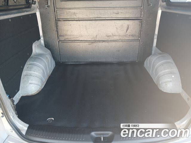Hyundai Starex 2016 — photo 11