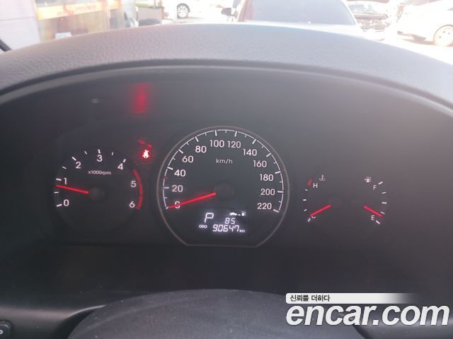 Hyundai Starex 2016 — photo 12