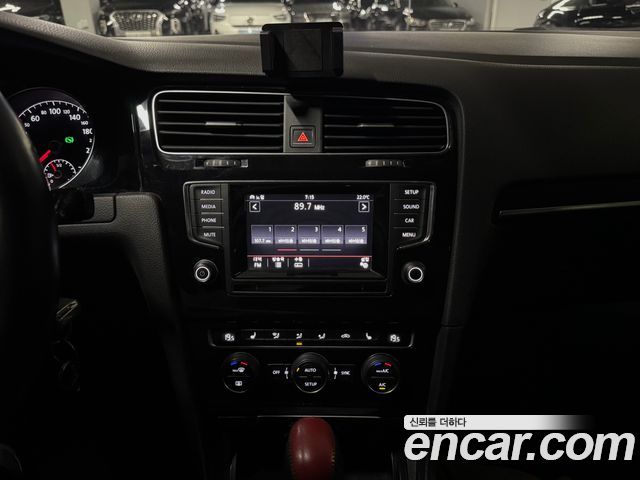 Volkswagen Golf 2014 — photo 12