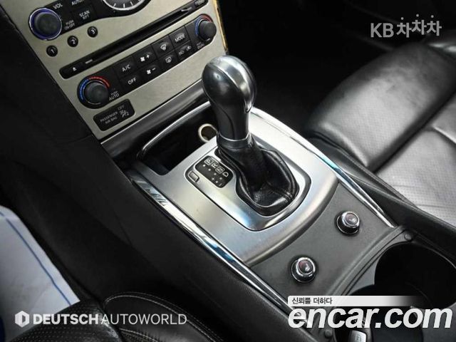 Infiniti G 2010 — photo 9