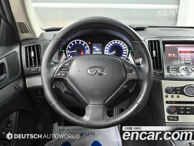 Infiniti G 2010 — photo 13