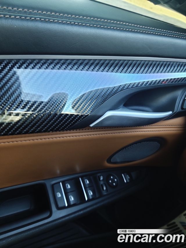 BMW X6 2017 — photo 13