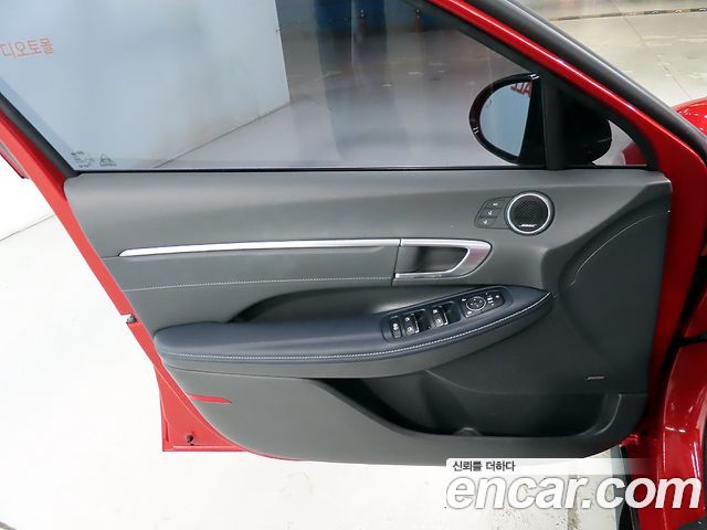 Hyundai Sonata 2021 — photo 13