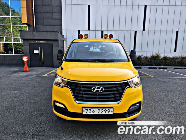 Hyundai Starex 2020 — photo 2