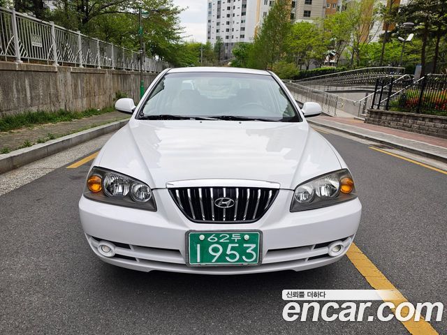 Hyundai AVANTE 2004 — photo 1