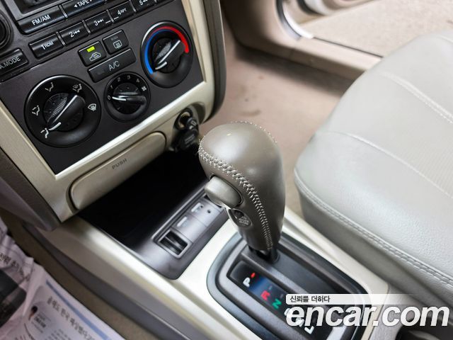 Hyundai AVANTE 2004 — photo 9