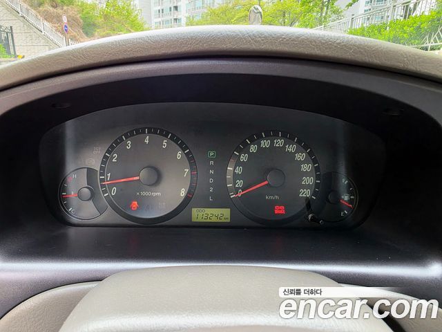 Hyundai AVANTE 2004 — photo 11