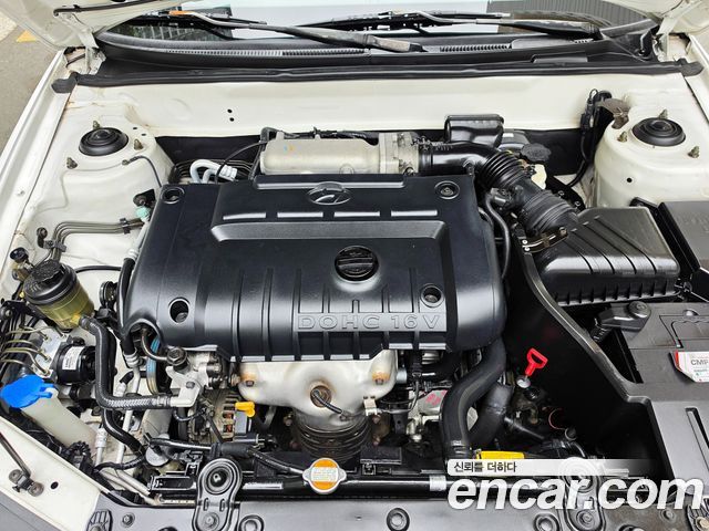 Hyundai AVANTE 2004 — photo 14