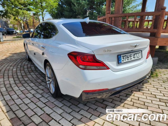 Genesis G70 2019 — photo 4