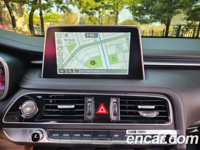 Genesis G70 2019 — photo 12