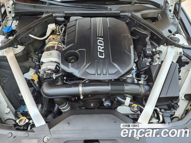 Genesis G70 2019 — photo 20