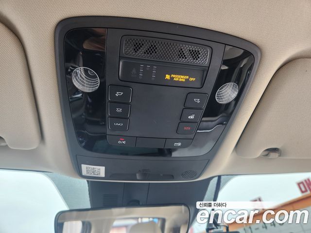 Kia Canival 2021 — photo 10