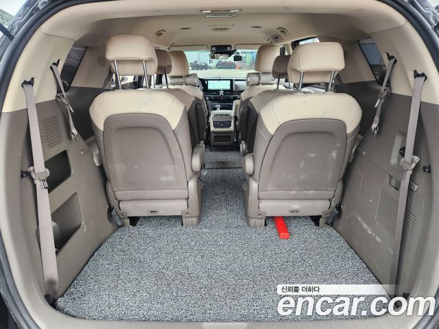 Kia Canival 2021 — photo 13
