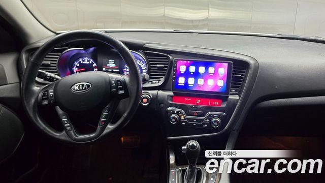 Kia K5 2013 — photo 10