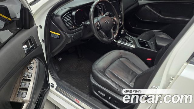 Kia K5 2013 — photo 15