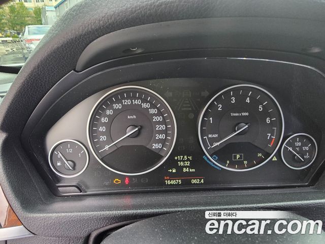 BMW 3-Series 2012 — photo 4