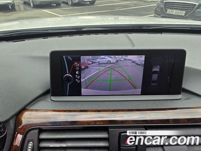 BMW 3-Series 2012 — photo 7