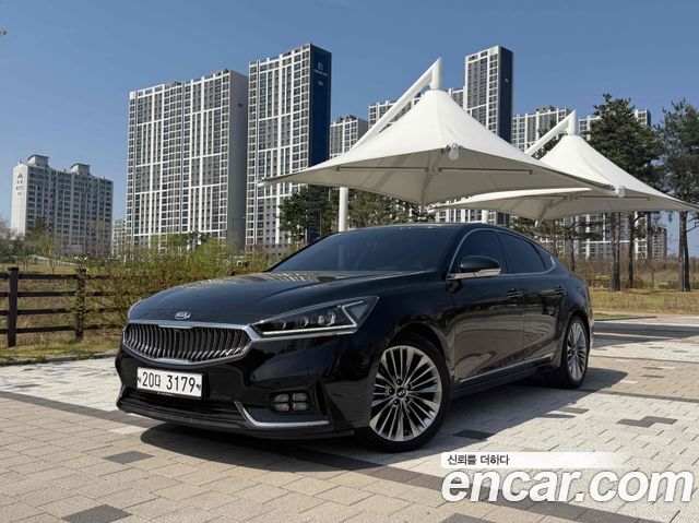 Kia K7 2017 — photo 1