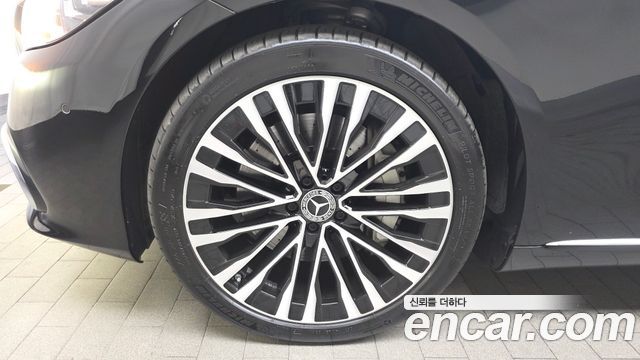 Mercedes-Benz S-Class 2021 — photo 5