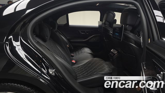Mercedes-Benz S-Class 2021 — photo 18