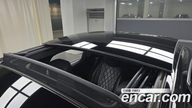 Mercedes-Benz S-Class 2021 — photo 24
